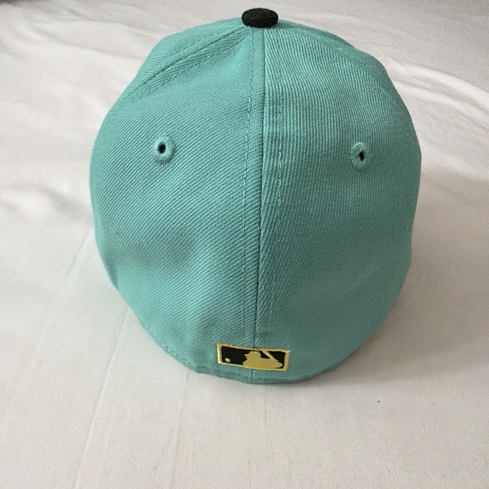 Philadelphia Phillies MLB Lids Hat Drop "Ice Cream Chocolate Mint" 59FIFTY 6 7/8 - Picture 15 of 16